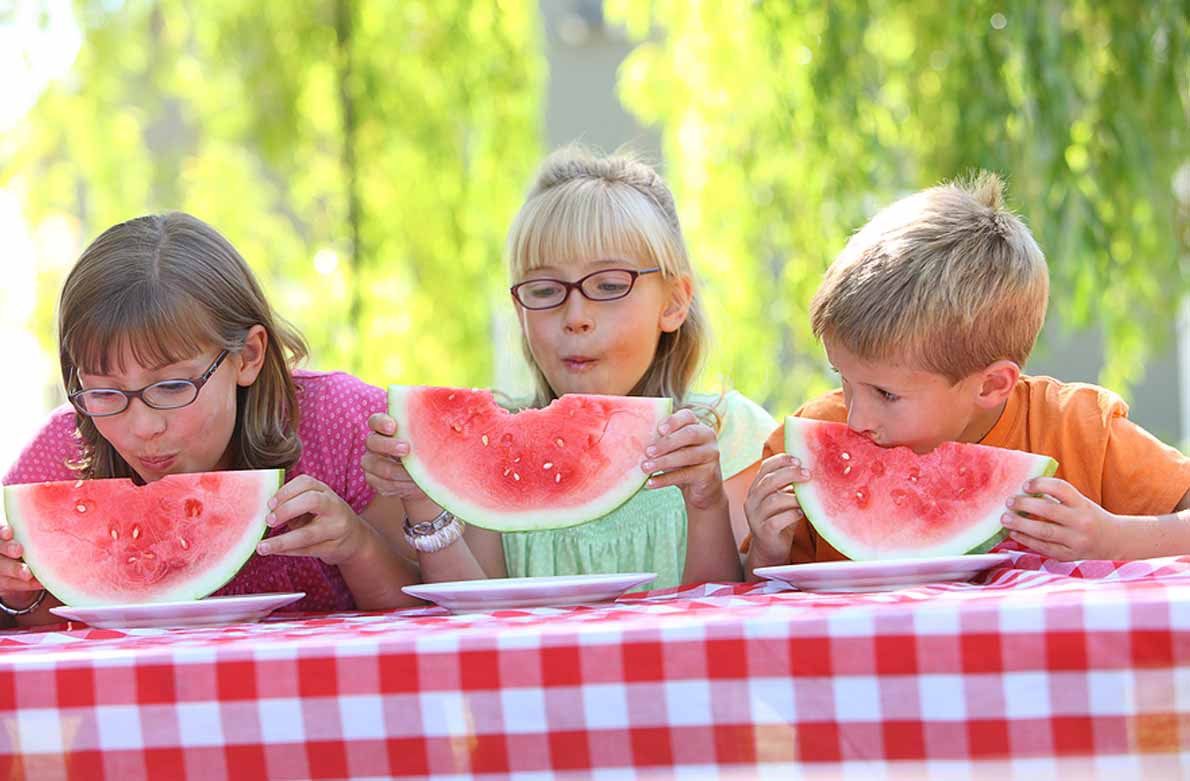Η διατροφή των παιδιών το καλοκαίρι